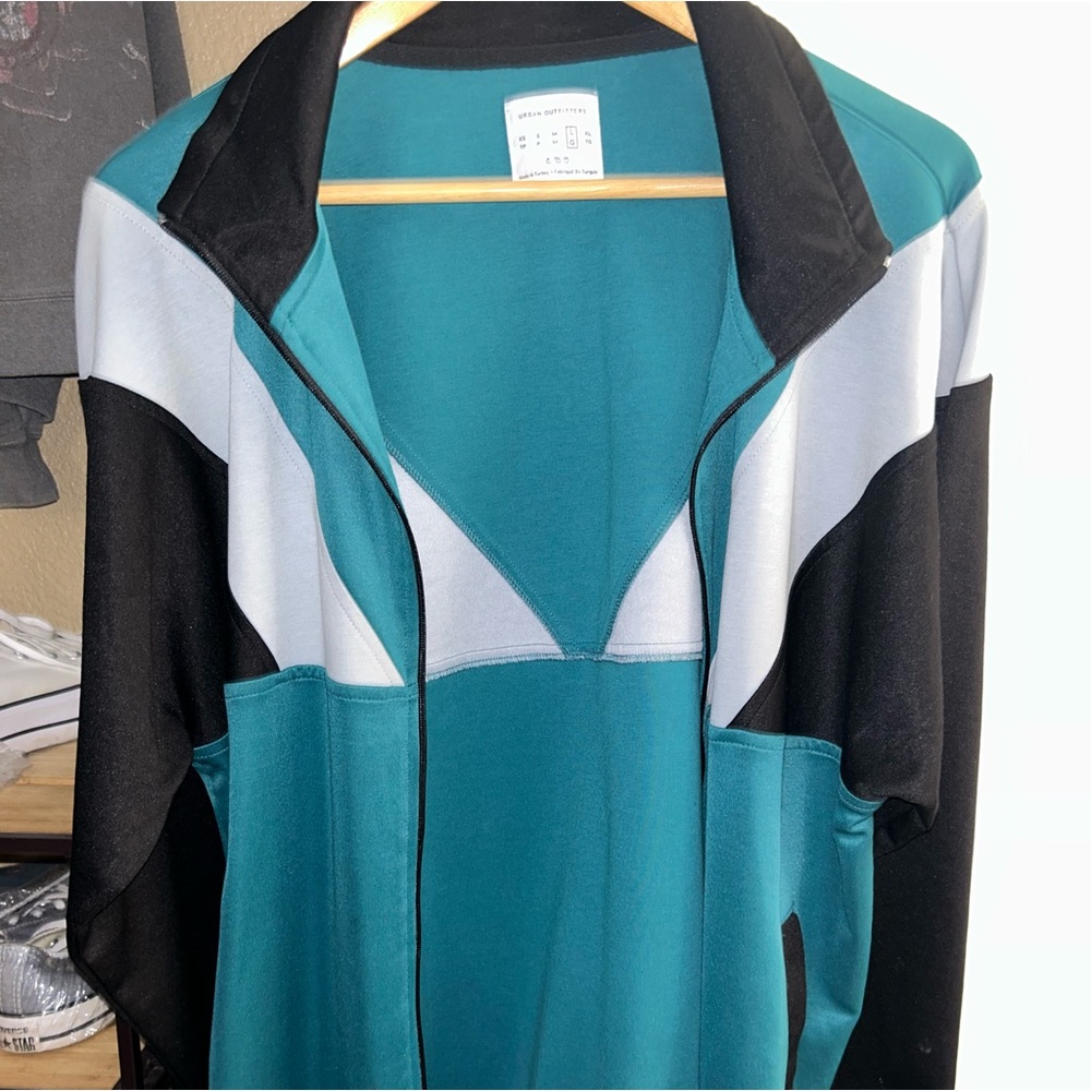 UO Jacket - Picture 2 of 4